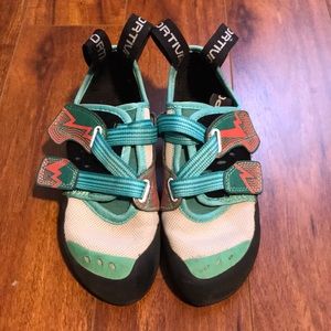 Women’s Climbing Shoes